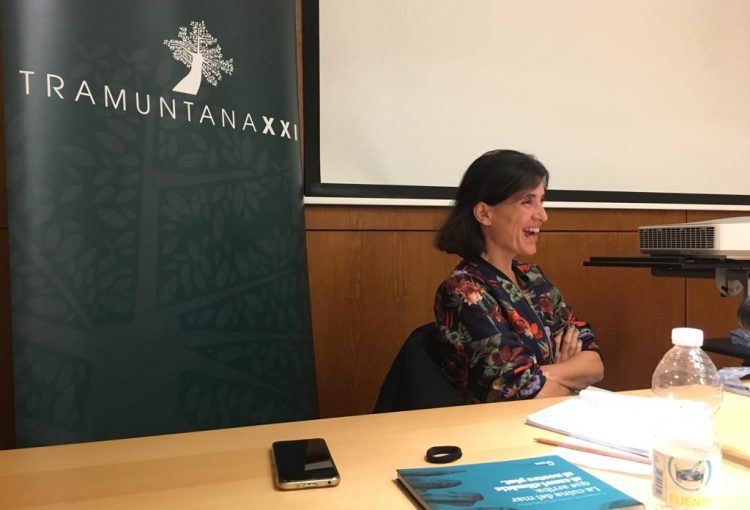 Col·loqui: "Com fomentar l’ús de peix local a través de projectes col·laboratius" A càrrec de Marina Monsonís, artista i activista de la sobirania alimentària